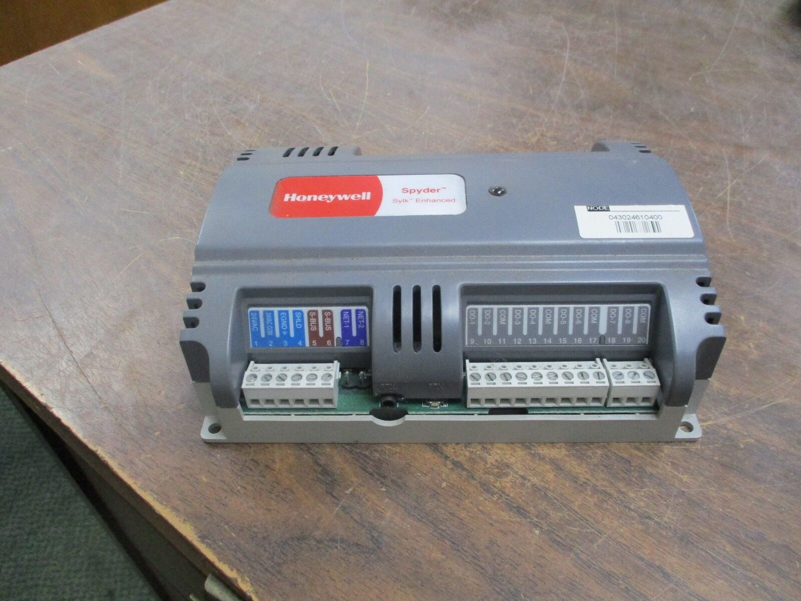 Honeywell Spyder Sylk Enhanced Controller PUL6438S 20-30VAC 20VA 50/60Hz Used