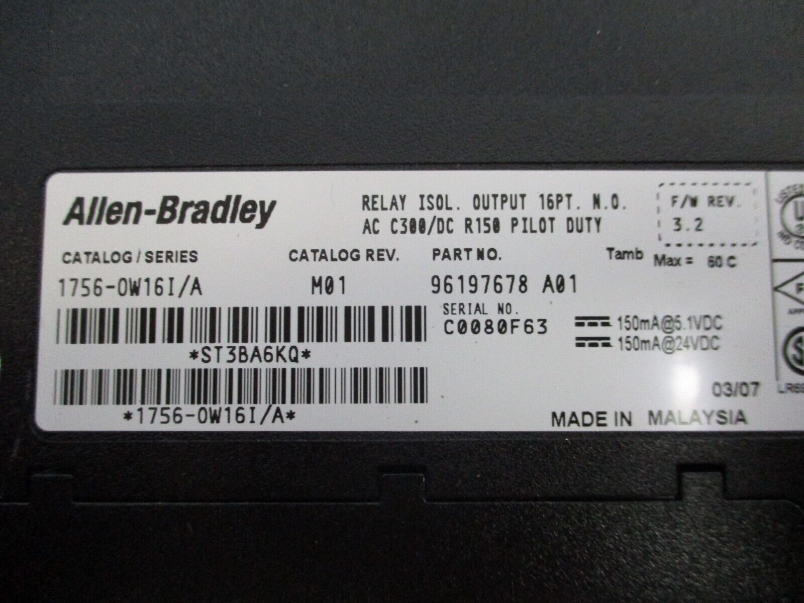 Allen-Bradley Relay Isolated Output Module 1756-OW16I Ser. A Rev. M01 16PT N.O.