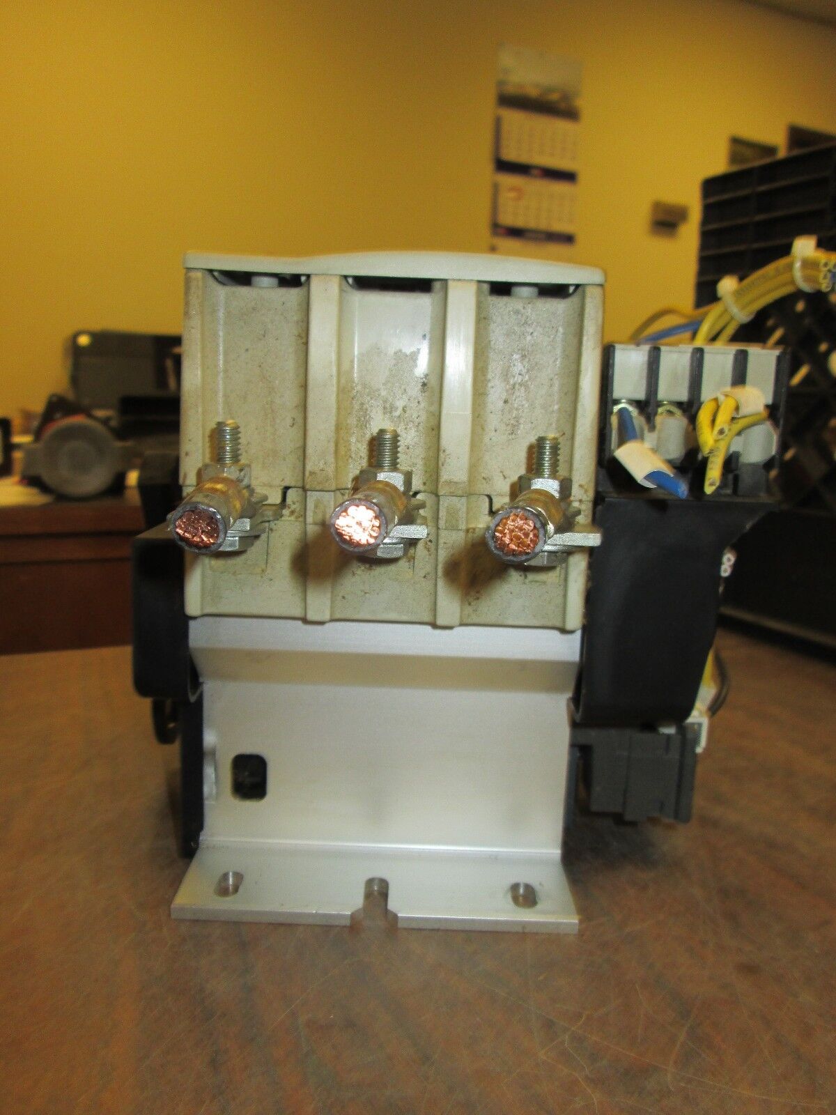 Telemecanique Contactor w/ 2 Aux Blocks LC1F115 115-120V Coil Used