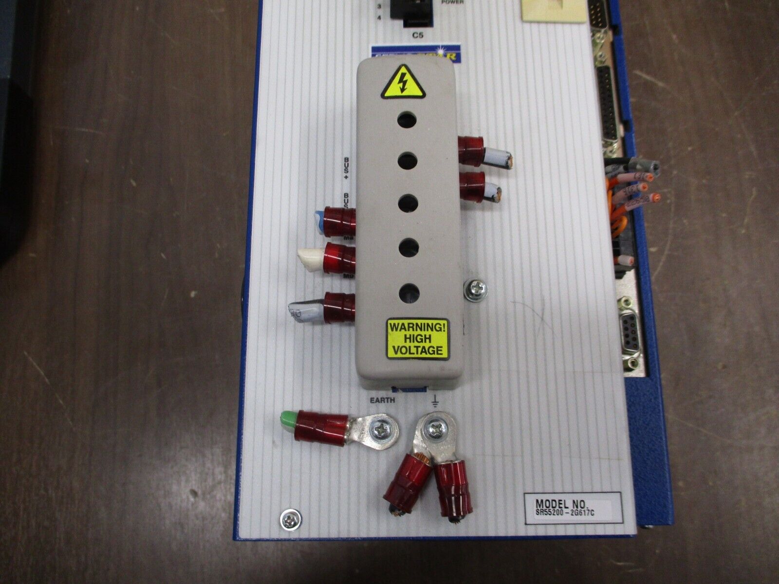 Kollmorgen ServoStar Servo Amplifier SR55200-2G617C Output: 230VAC 55A/Ph 20kW