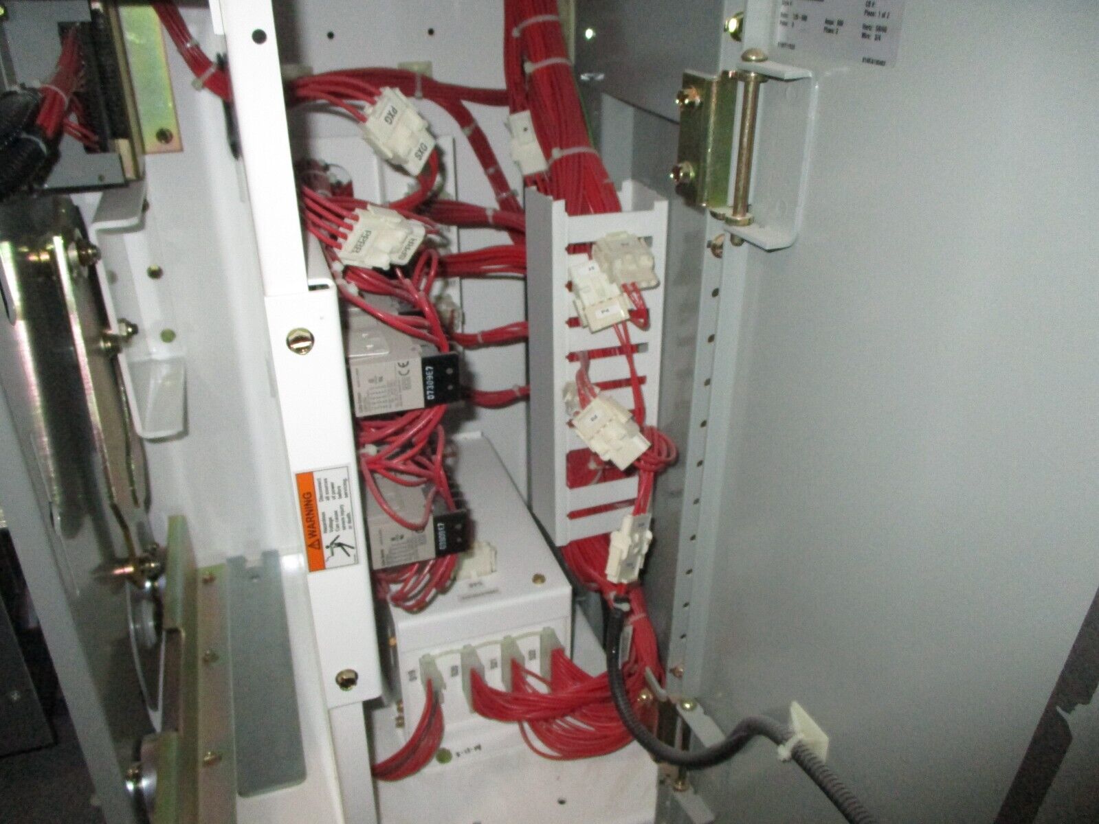 CAT / Eaton Bypass Isolation Automatic Transfer Switch BIC8C3X30800XSU 800A Used