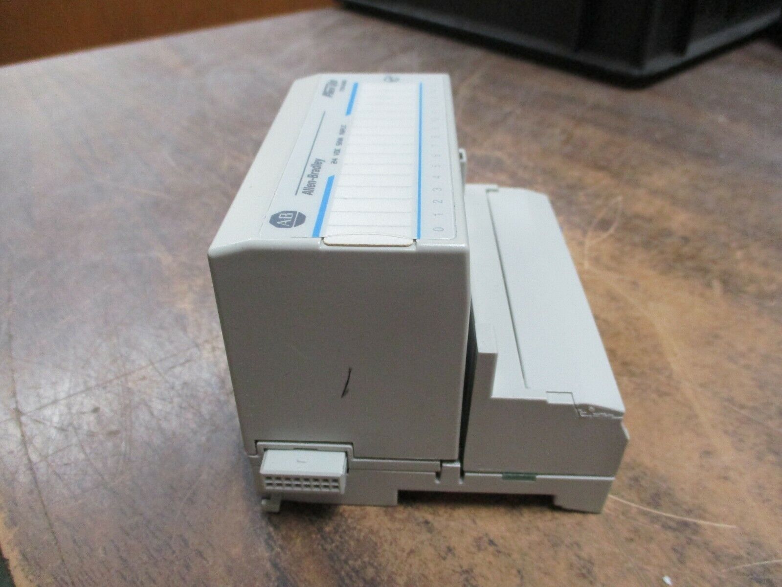 Allen-Bradley Sink Input Flex I/O 1794-IB16 24VDC Used