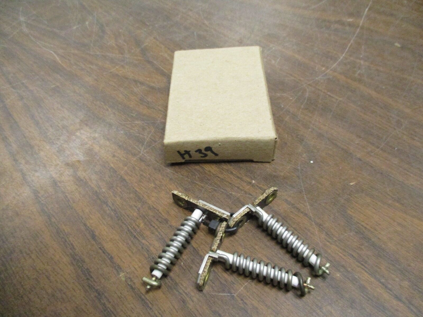 Westinghouse Heaters H39 *Box of 3* Used