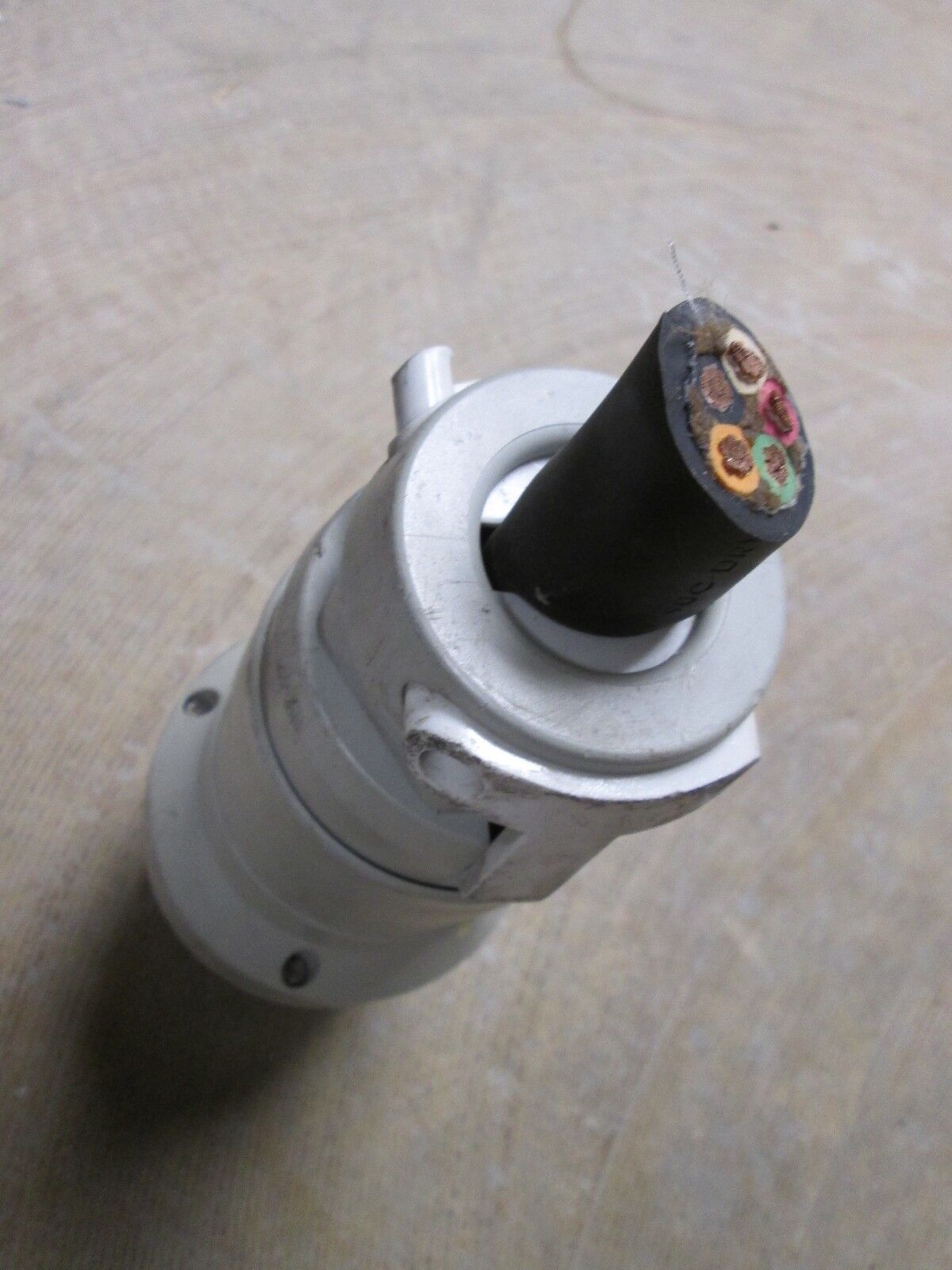 Cooper Receptacle CW560C9W 60A 120/208VAC 4P 5W NEMA 4X Rated