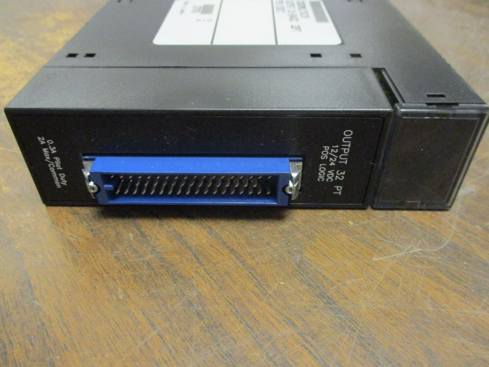 GE Fanuc Output Module IC693MDL751CA 12-24VDC 32PT POS Logic Used