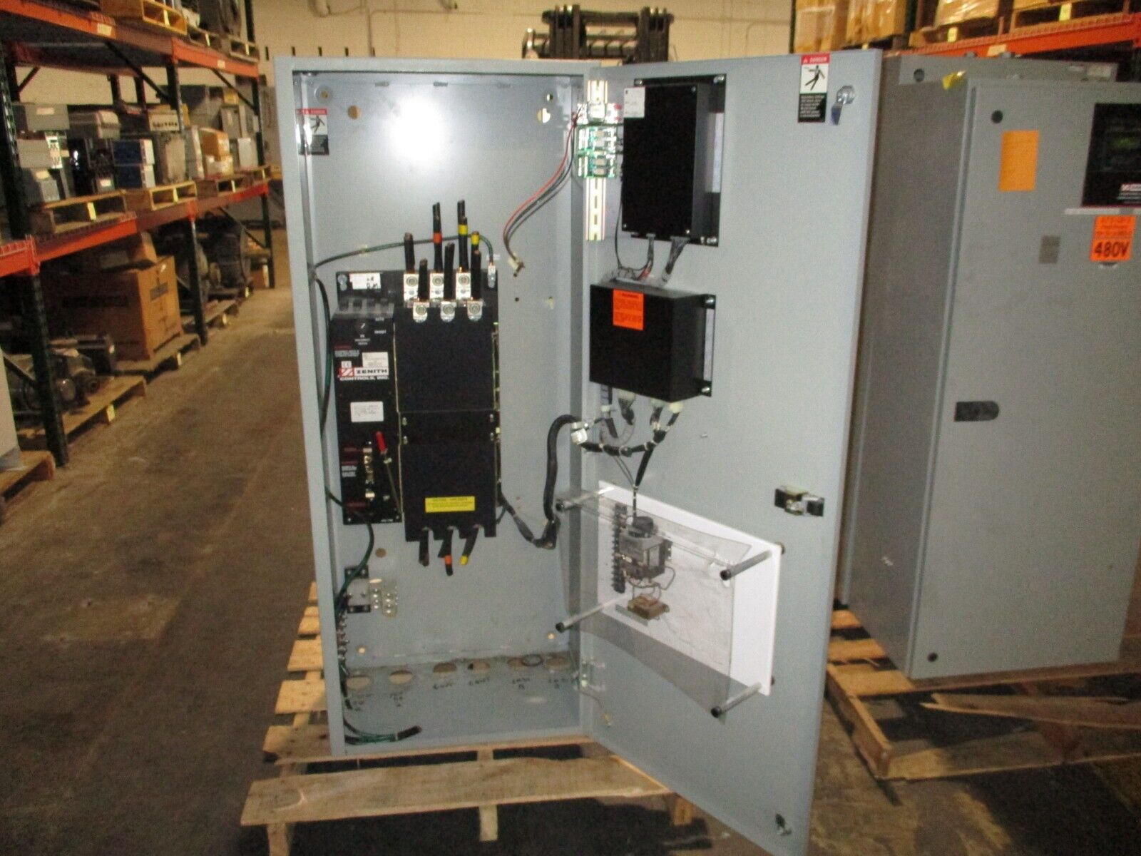 Zenith Automatic Transfer Switch ZTSL40EC-7 400A 277/480V 3Ph 60Hz Used