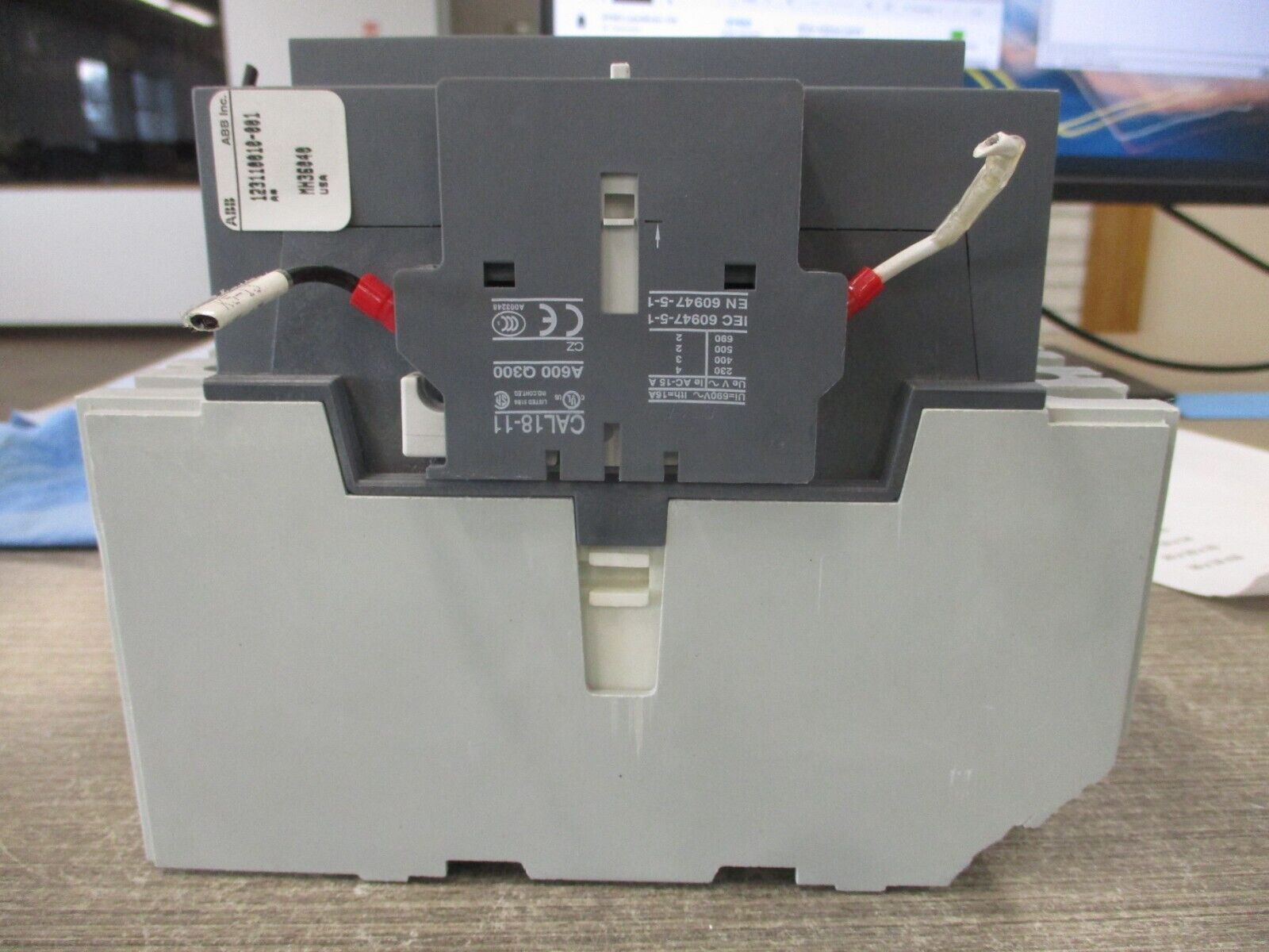 ABB Contactor AF145-30 20-60VDC Coil 230A 600V Used