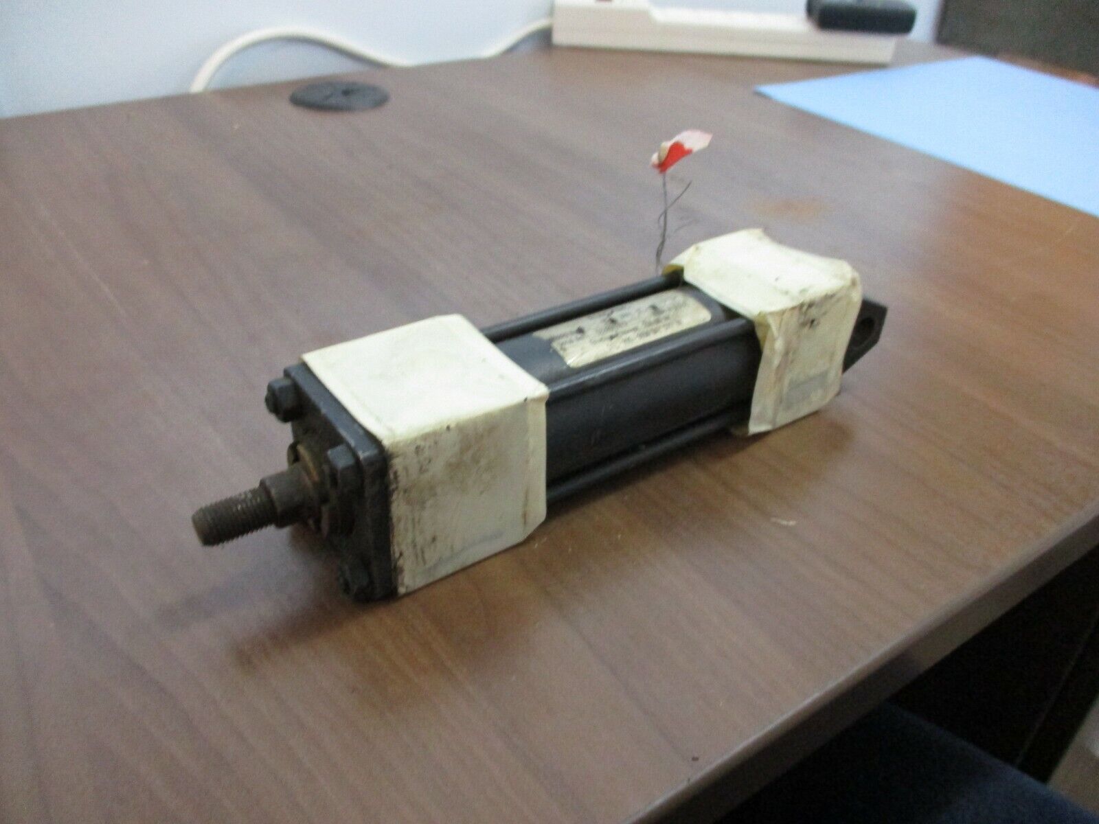 RWC Air Cylinder 8892-07-106 250 PSI Used