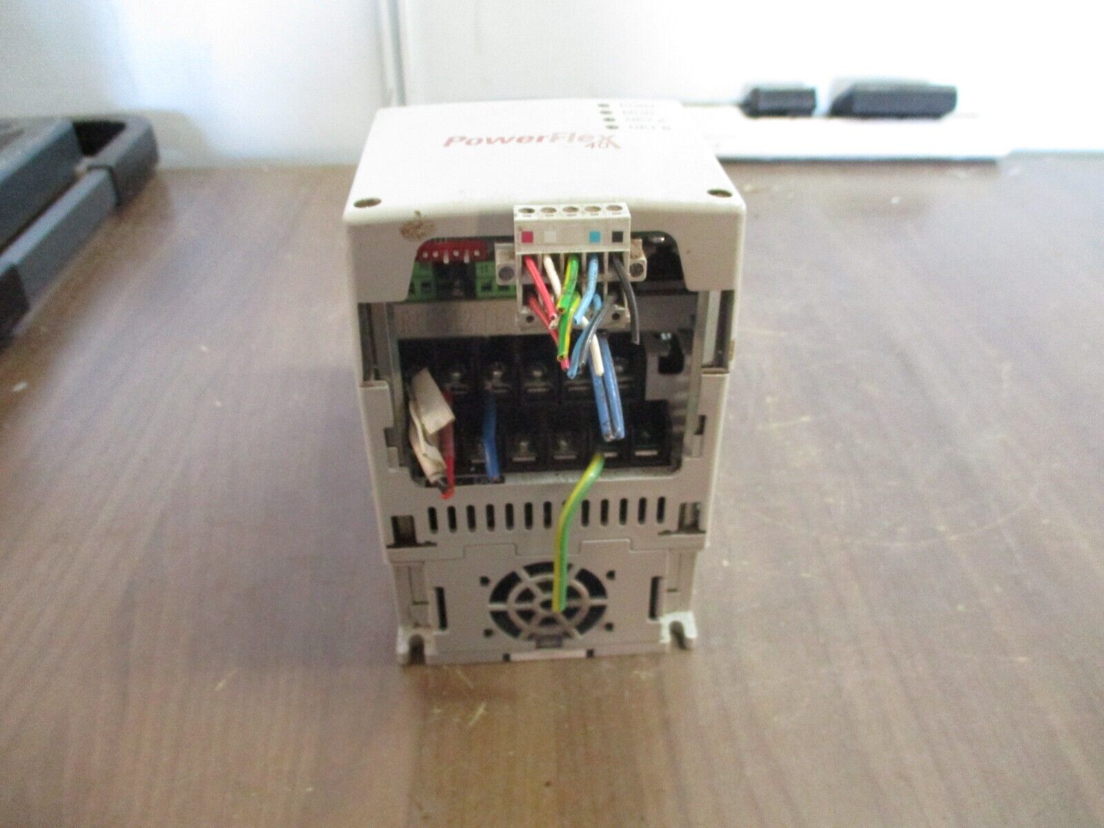 Allen-Bradley PowerFlex 40 AC Drive 22B-D1P4N104 0.5HP 3Ph Used