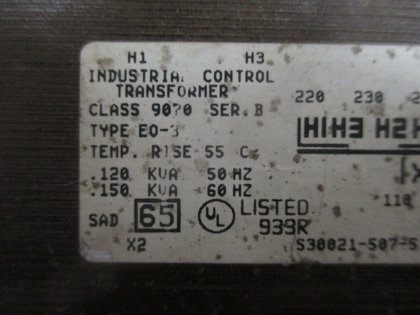 Square D Control Transformer 9070 E0-3 0.150KVA Pri: 240/480V Sec: 120V Used