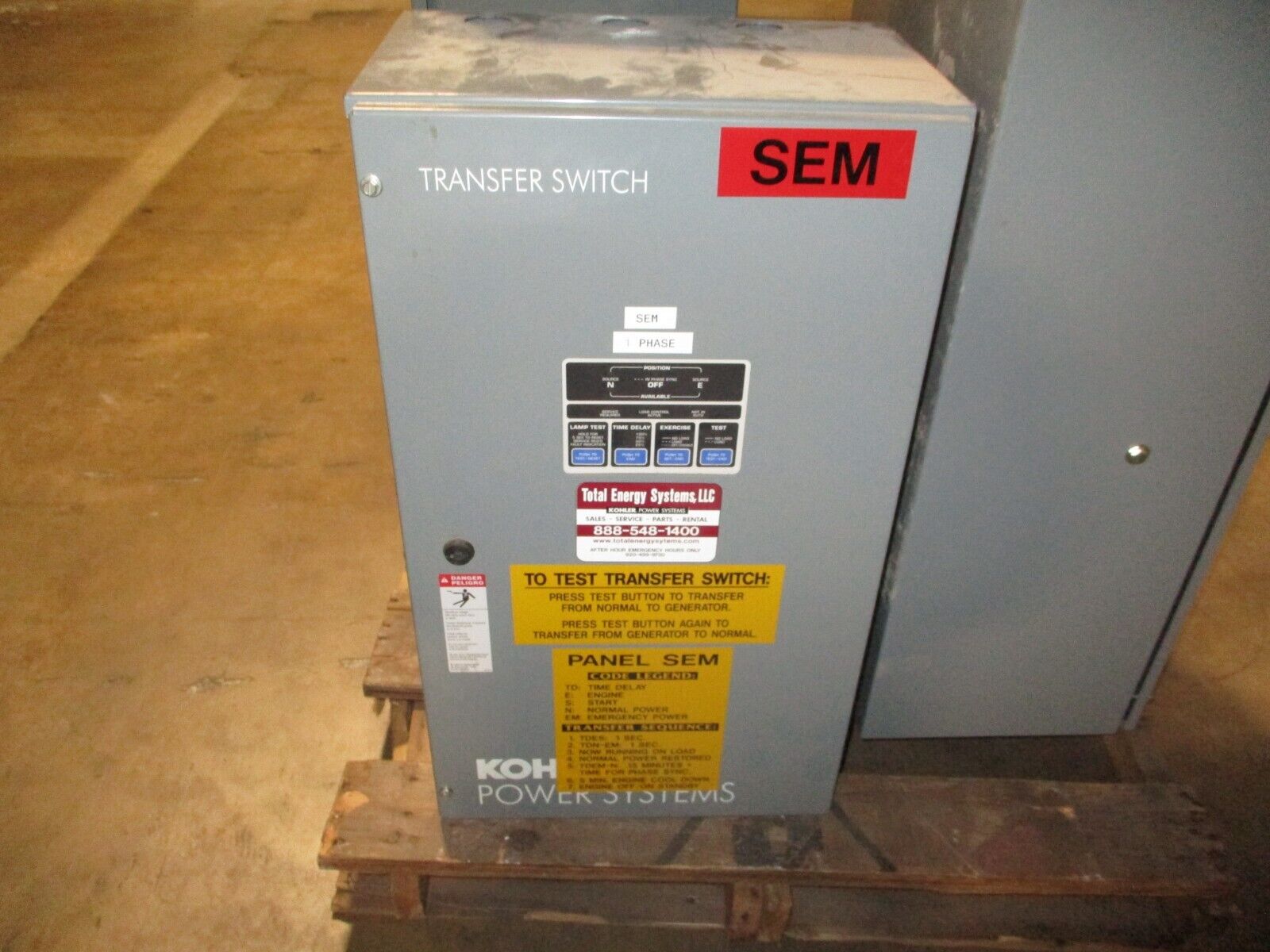 Kohler Automatic Transfer Switch KCT-AMTA-0104S 104A 480V 3Ph 4W 3P 60Hz Used