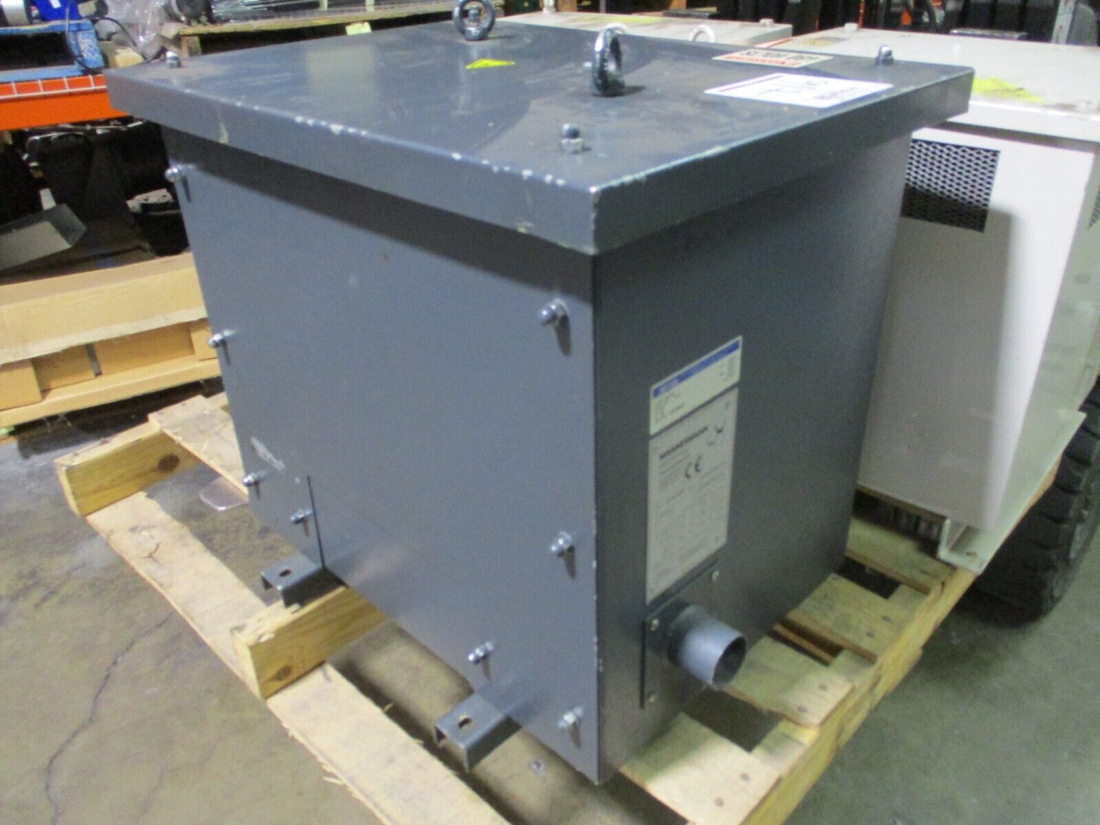 Tramag Type DT6 Transformer A8155 29kVA Pri: 460V Sec: 400V 60Hz Used
