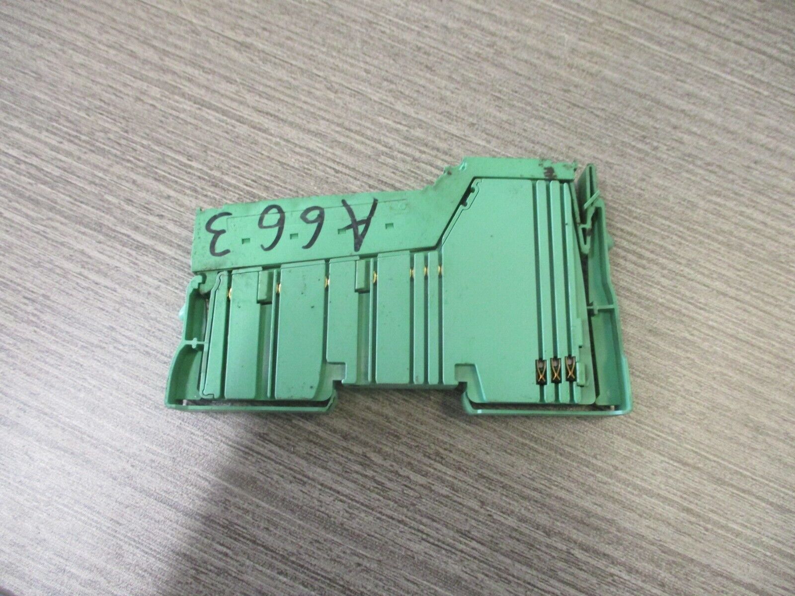 Phoenix Contact Interbus Inline Digital Input Terminal 272620 HW:02 Used.