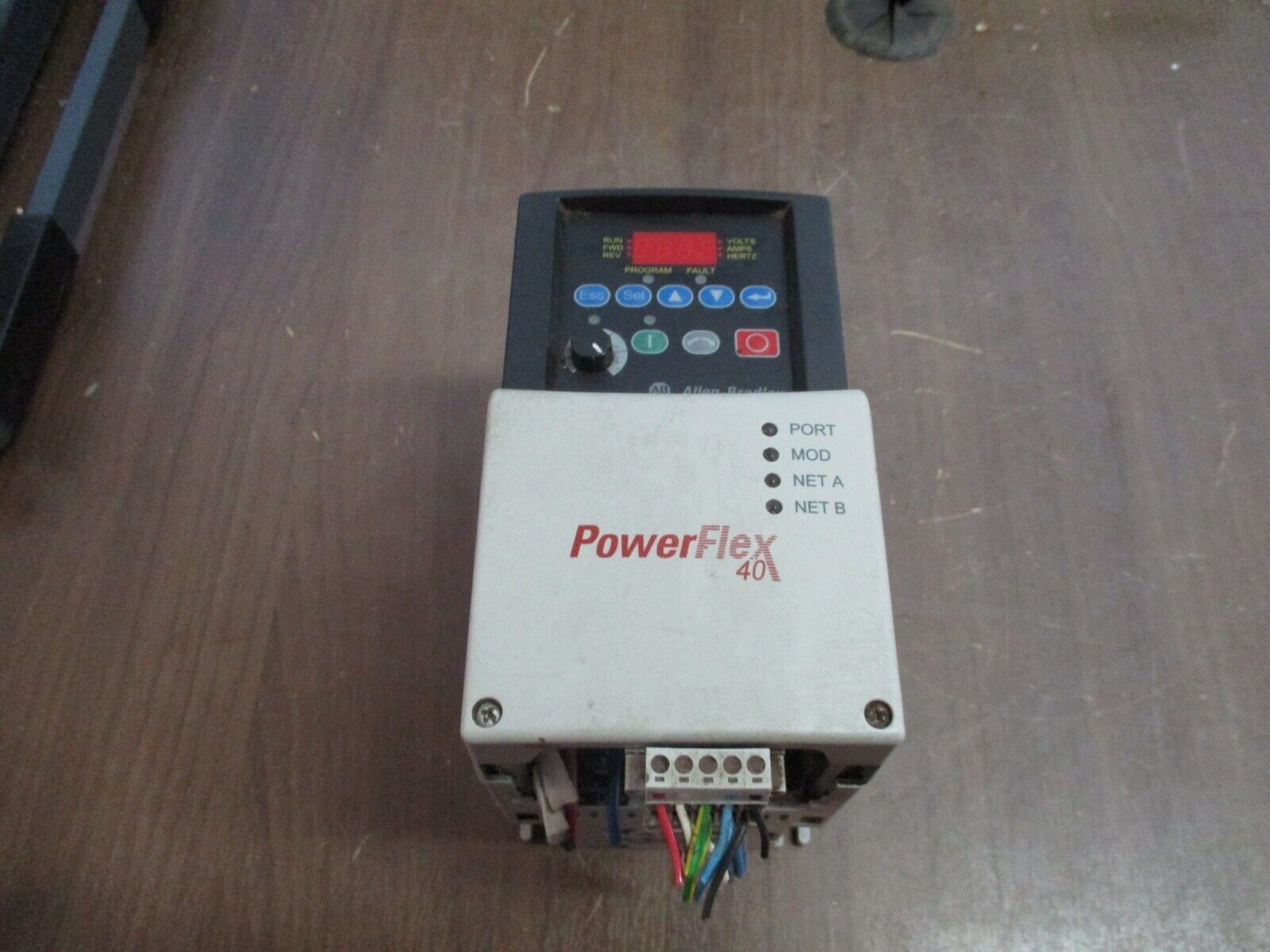 Allen-Bradley PowerFlex 40 AC Drive 22B-D1P4N104 0.5HP 3Ph Used