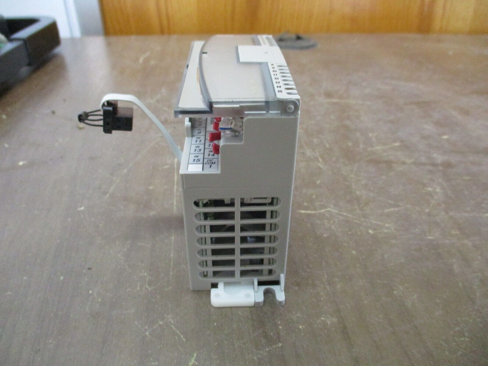 Allen-Bradley MicroLogix Sink/Source Input Module 1762-IQ16 Ser. B Rev. B 24VDC