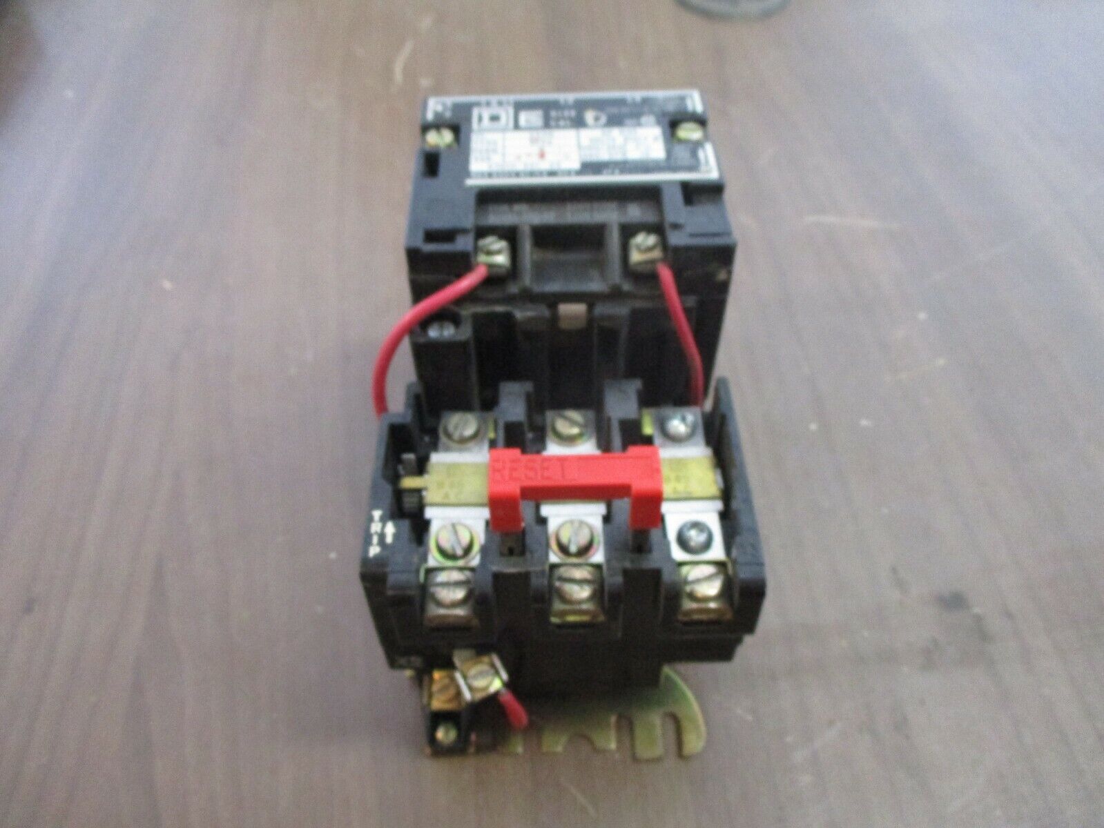 Square D Size 1 Starter 8536 SC03 S Ser. A 120V Coil 600V *Heaters May Vary*