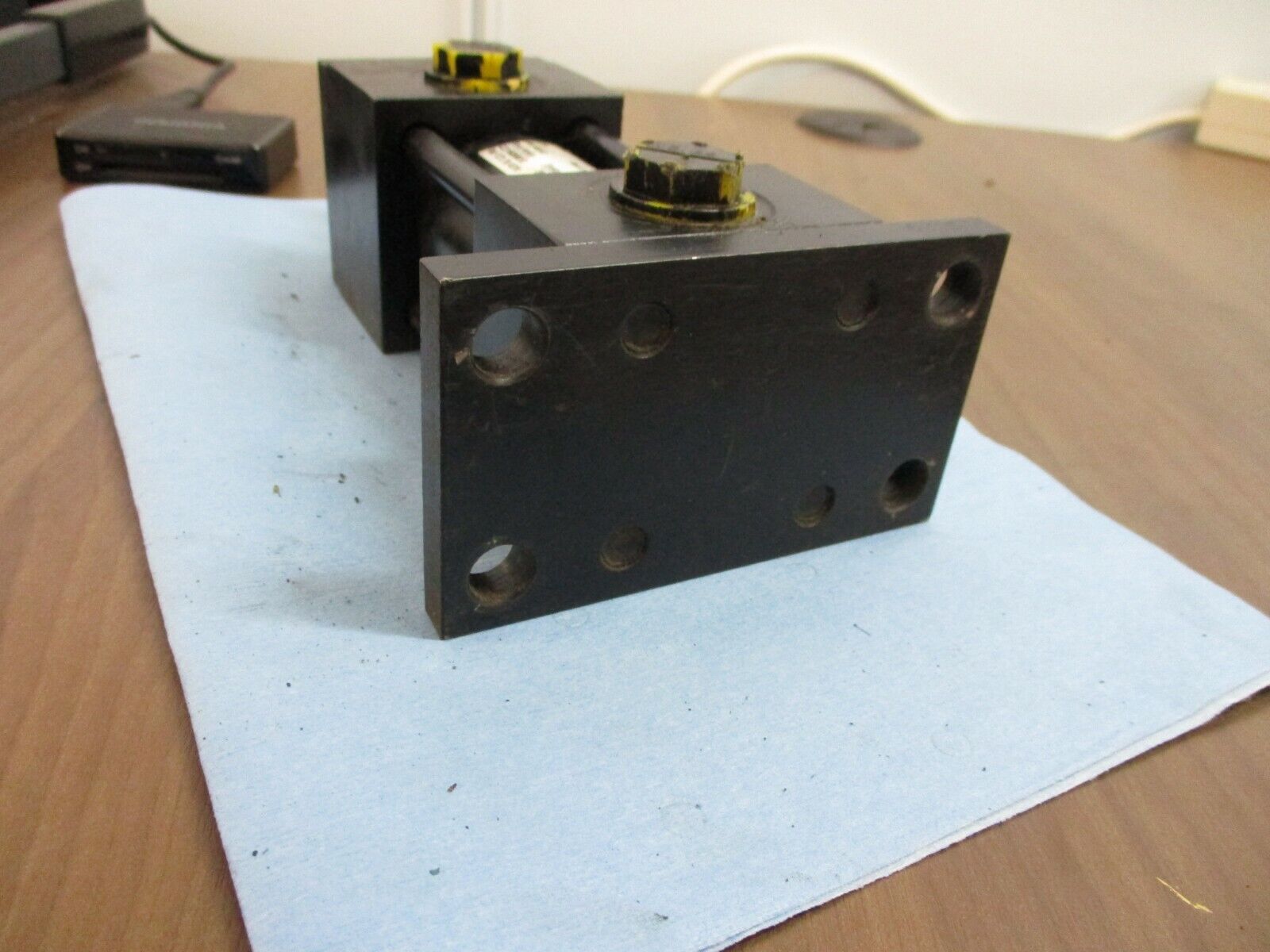 RWC Hydraulic Cylinder 105740013 3000 PSI Used