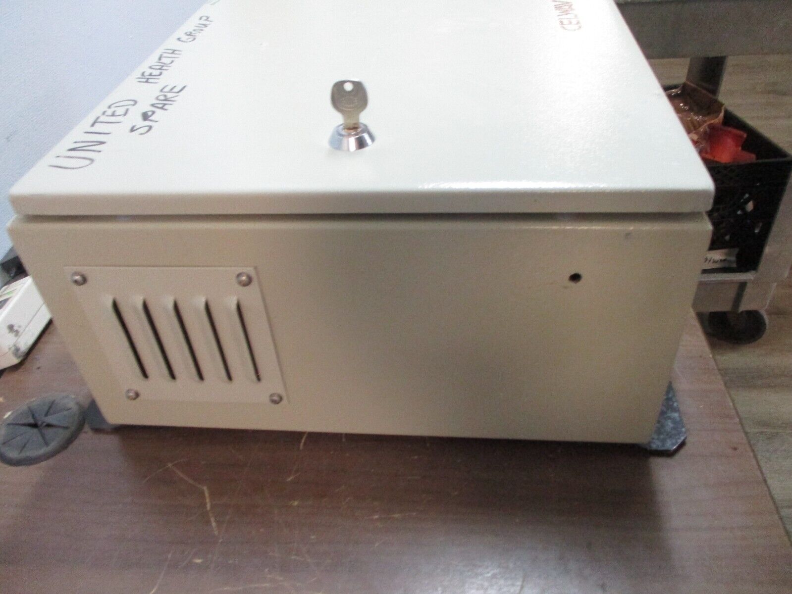 Celwave RF Repeater Amplifier 48550-N TX: 869-891.5 MHz RX: 824-846.5 MHz Used