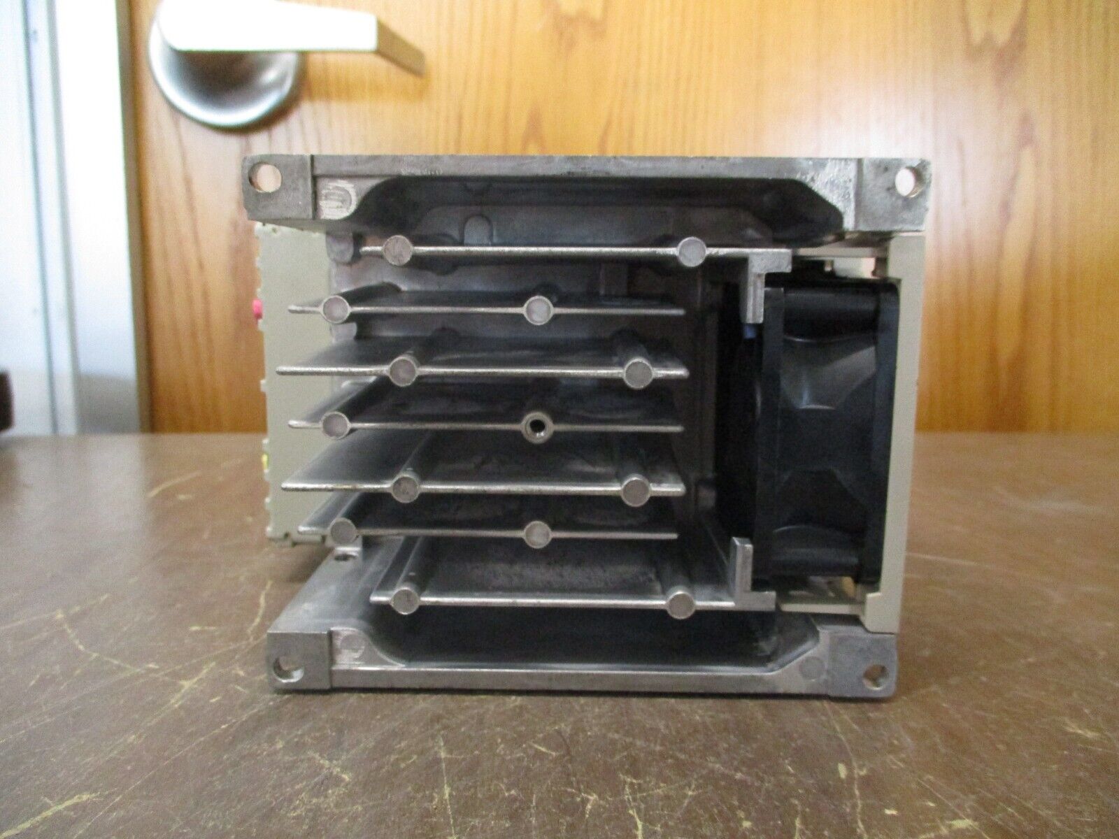 Yaskawa V1000 AC Drive CIMR-VU4A0009FAA Rev. C 5HP 3Ph Used