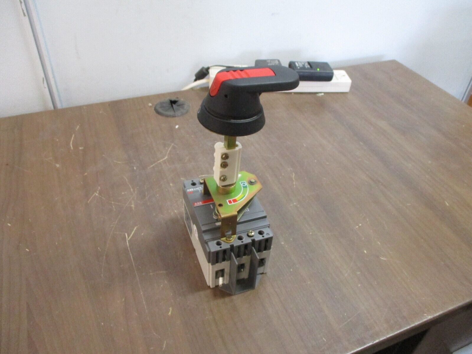 ABB Sace S1 Breaker Disconnect S1N 15A 277/480V 3P Used