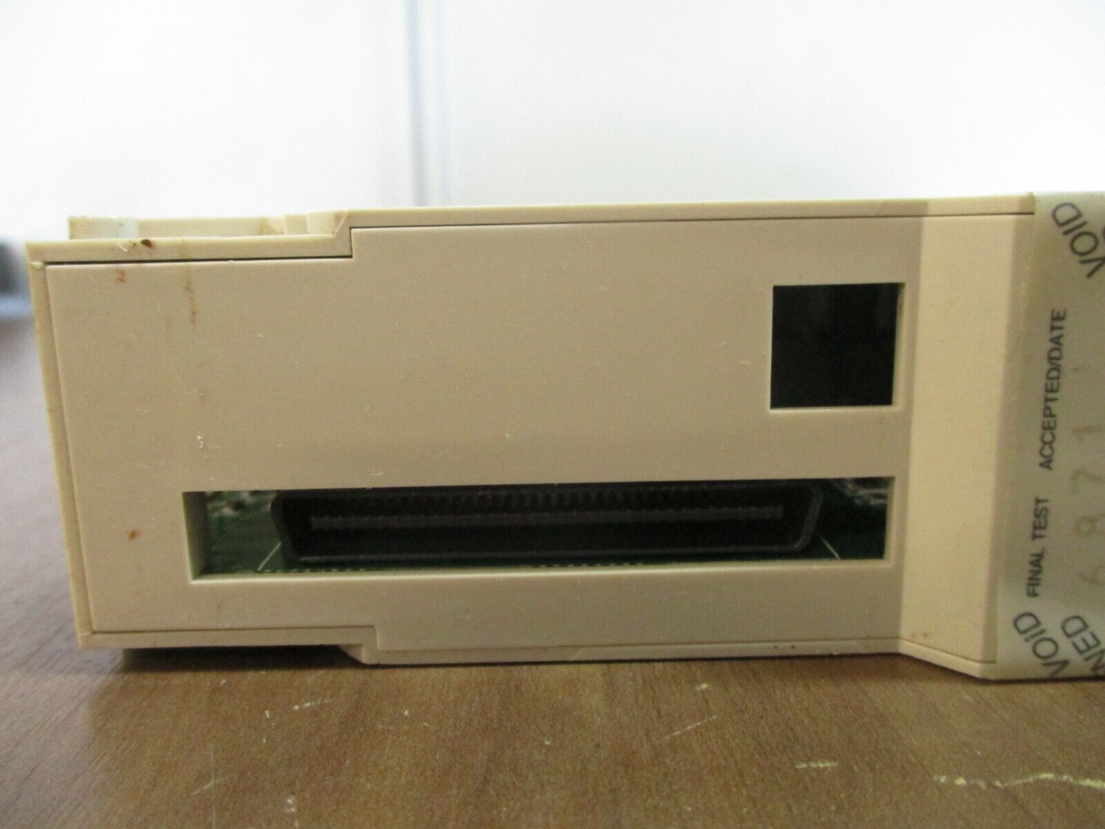 AEG Modicon DC Output Module 140 DDO 353 00 24V 4x8 Source 0.5A/Pt Used