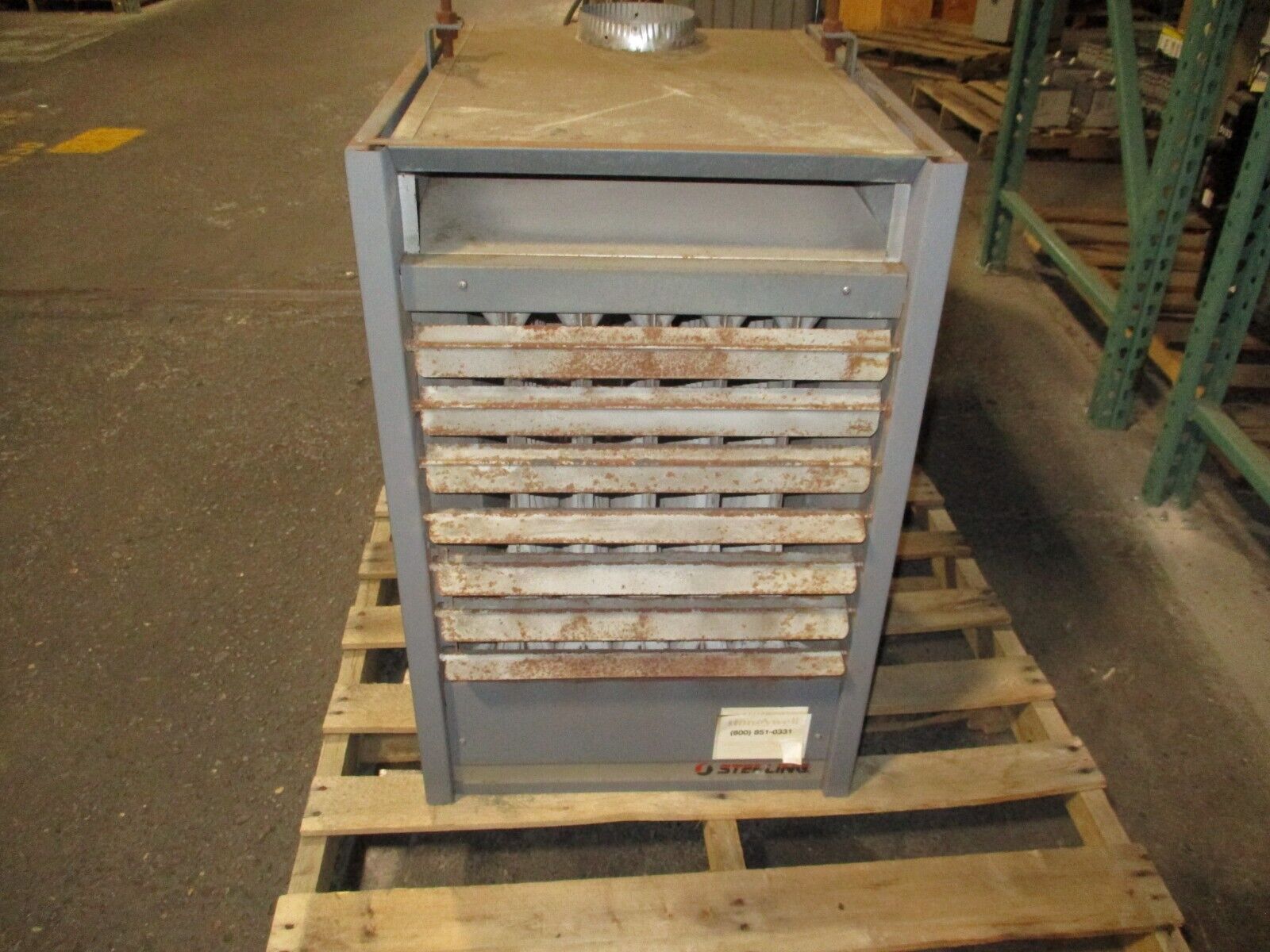 Sterling Natural Gas Heater QVF-125S 115V 60Hz 1Ph 4.5A Non-Power Vented Used