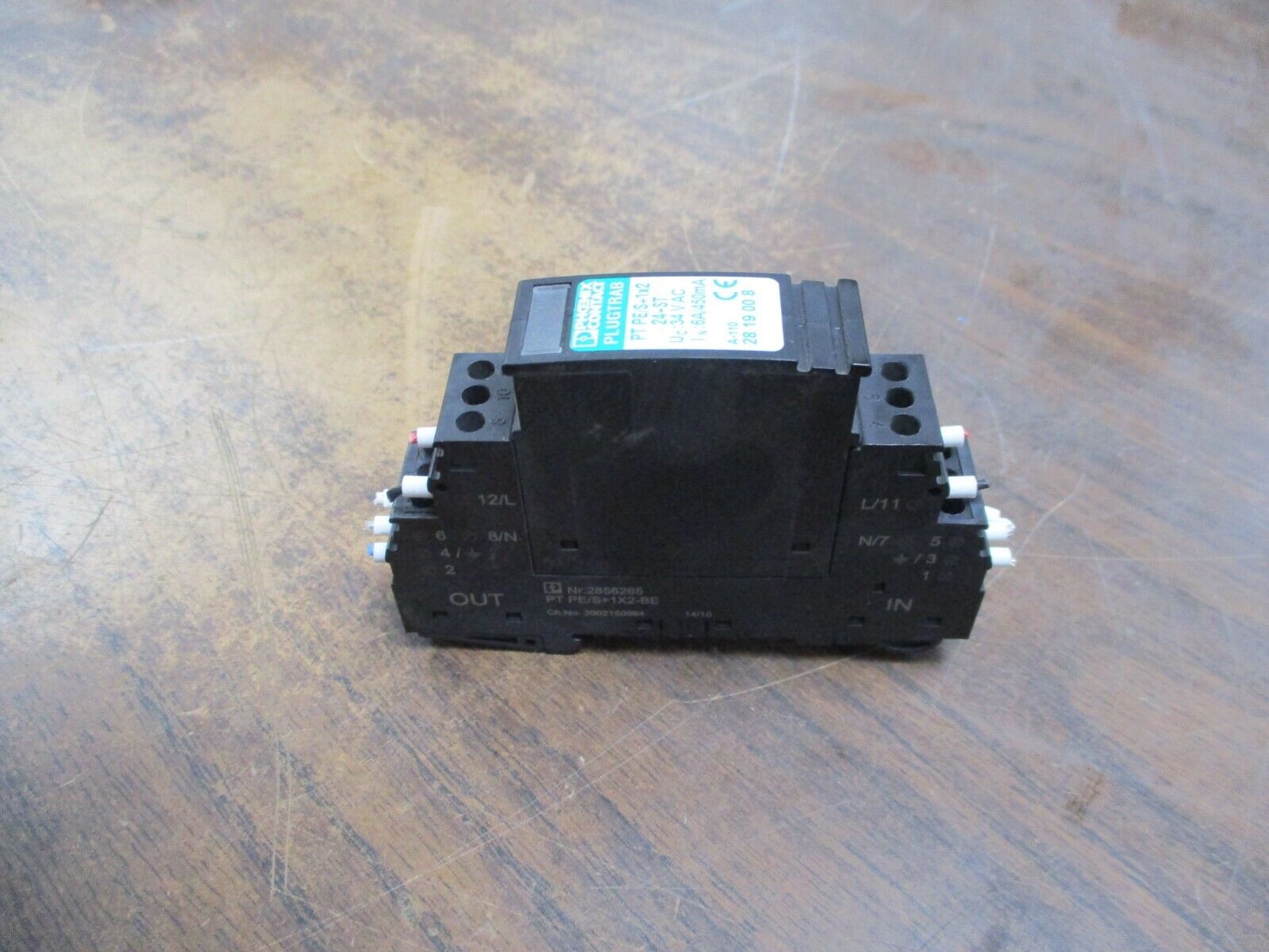 Phoenix Contact Plugtrab Surge Suppressor PT PE/S+1x2 24-ST 34VAC 6A/450mA Used