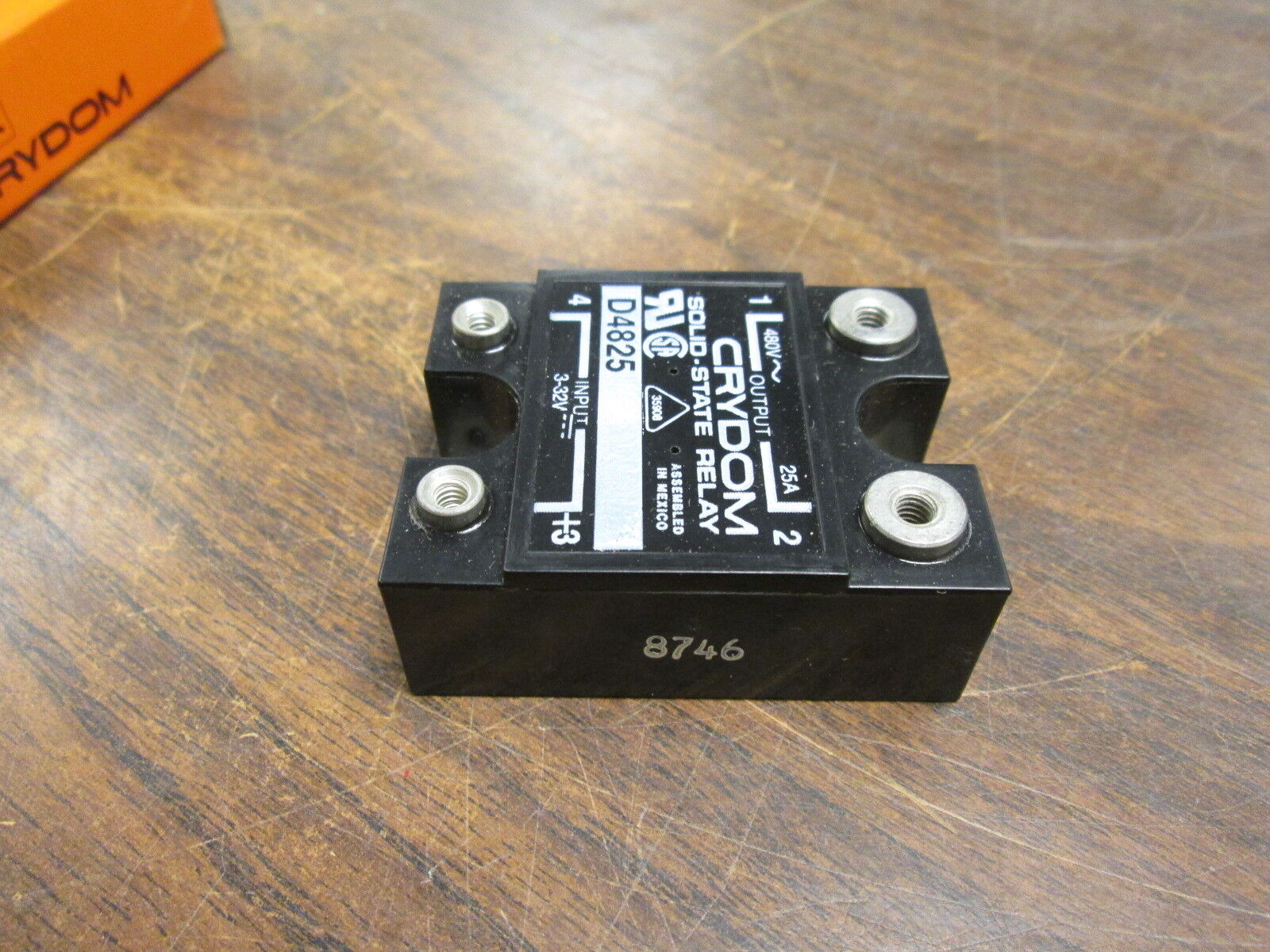 Crydom Solid State Relay D4825 Input:3-32VDC Output:480VAC 25A New Surplus