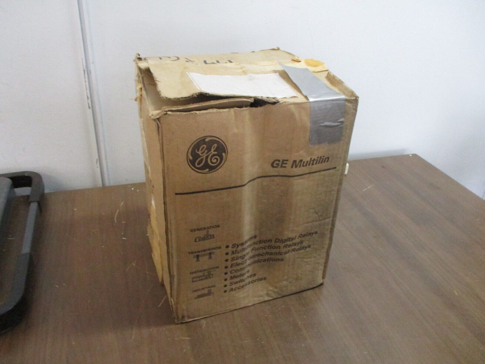 GE Multilin Auxiliary Relay 12HFA54E187F New Surplus