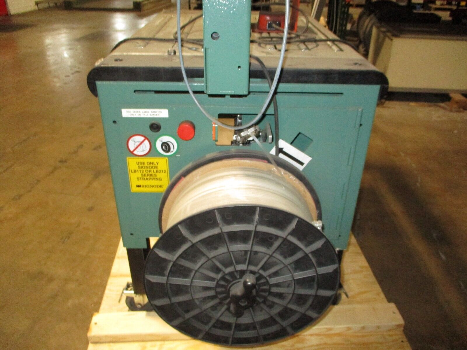 Signode Semi-Automatic Strapping Machine LBX2300 115V 1Ph 60Hz Strap Size: 6mm