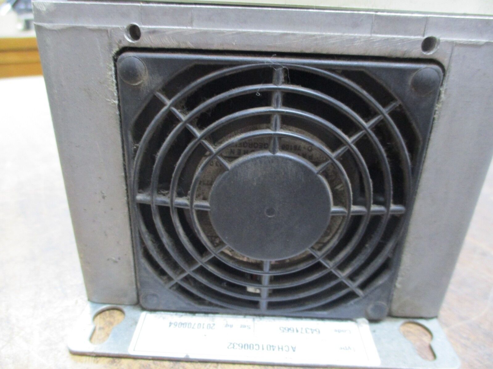 ABB ACH401 AC Drive ACH401C00632 7.5HP 3Ph *No Keypad* Used