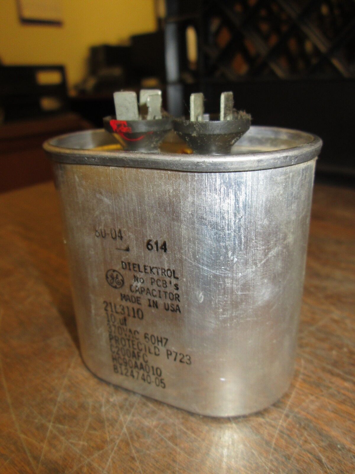 GE Dielektrol Capacitor 21L3110 10.uf 370VAC 60Hz used