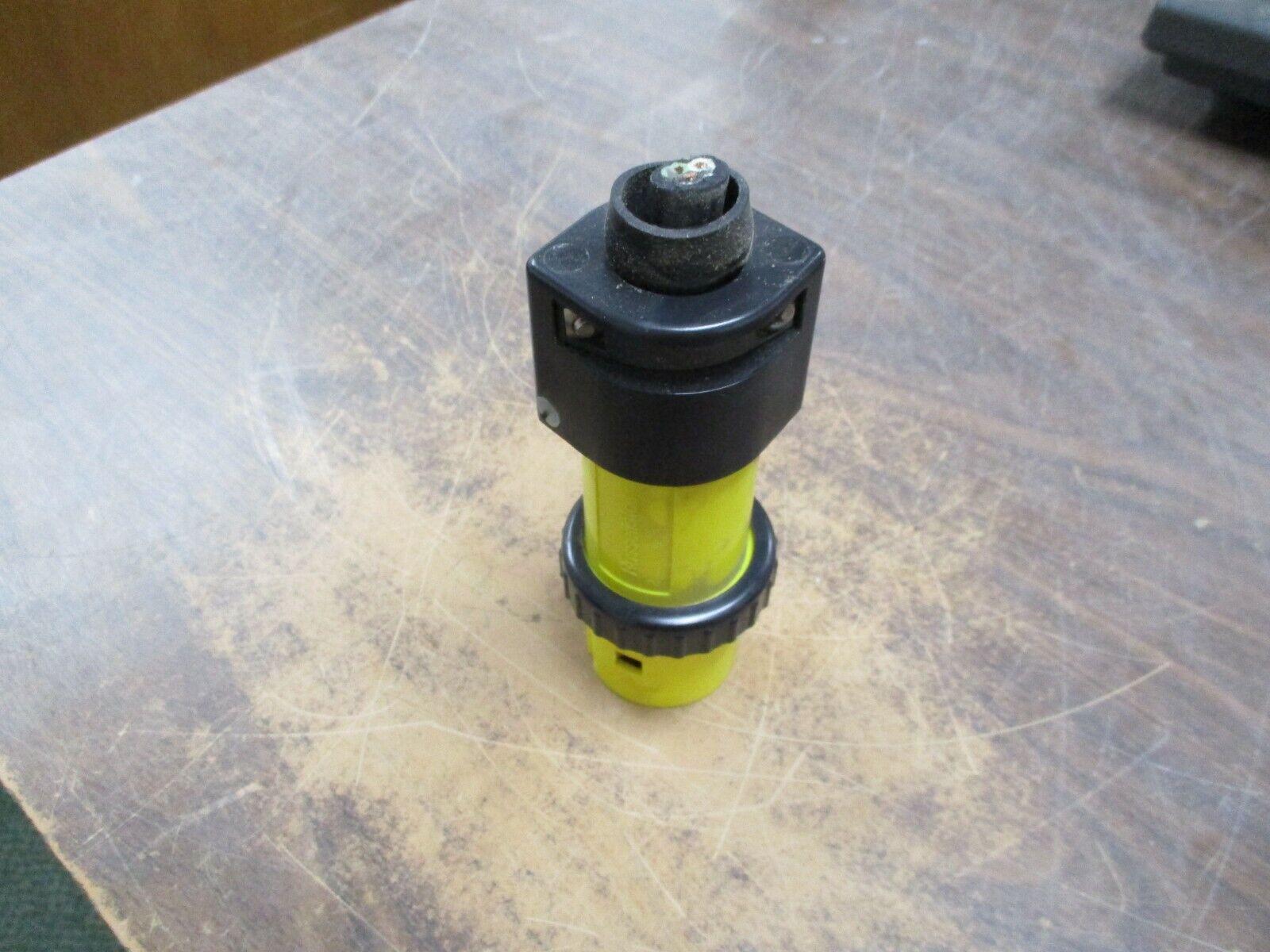 Thomas & Betts Russellstoll Plug 9P54U2 50A 250VAC Used