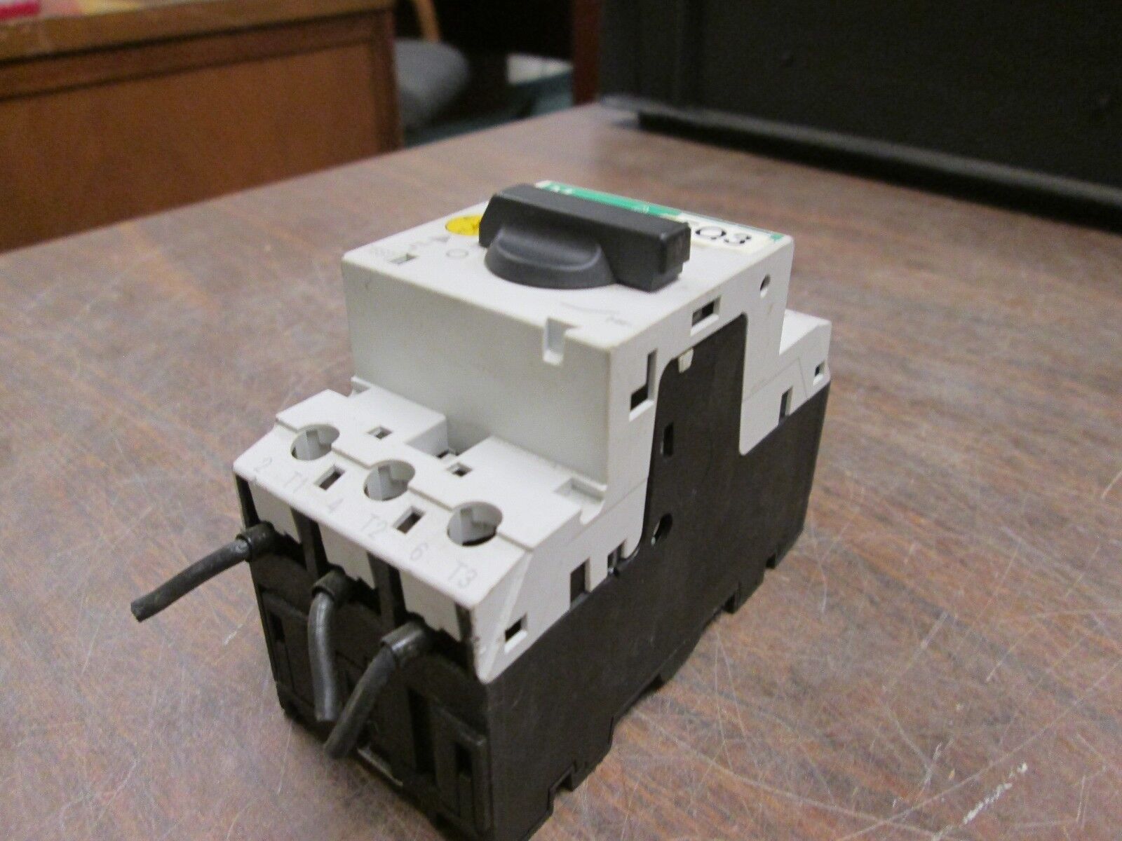 Moeller Manual Motor Protector PKZM0-1.6 600V Used