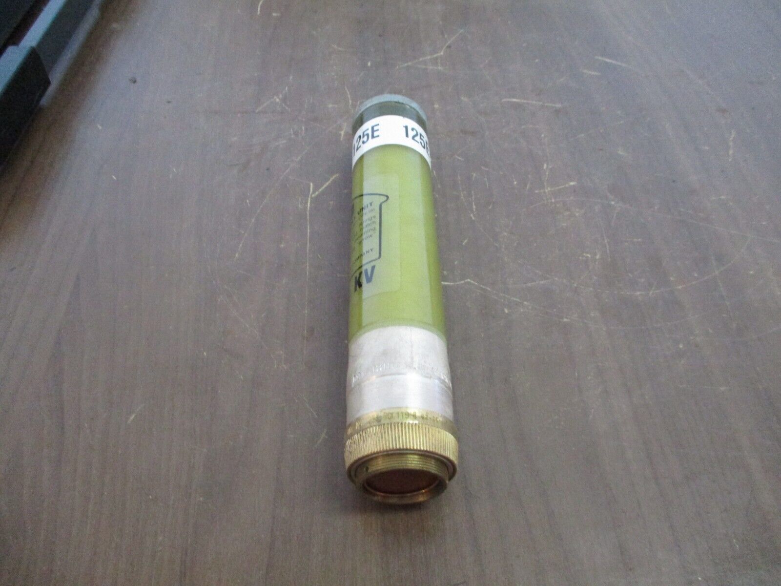 S&C SM-5 Fuse Refill Unit 262200R4 14.4kV 125E Used