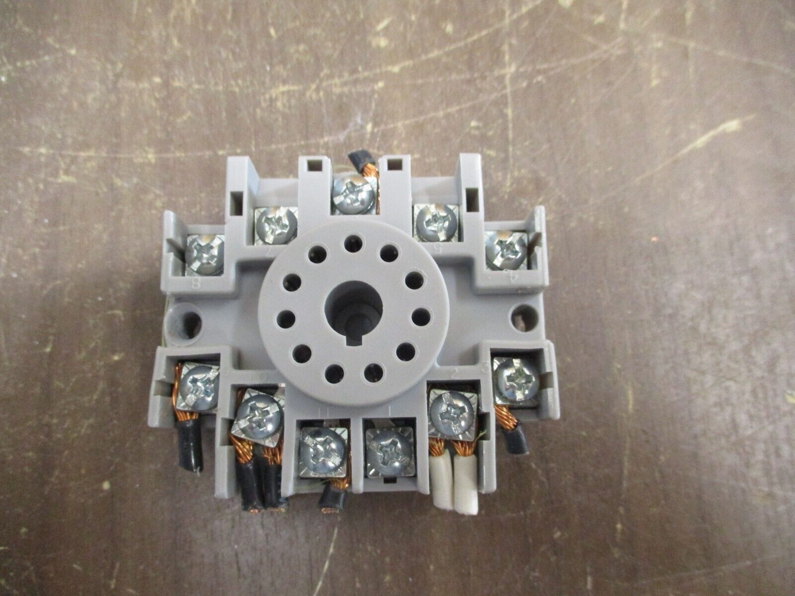 Omron Electronic Timer H5CX-A11D-N Range: 0.001Sec - 9999Hr w/ Base Used