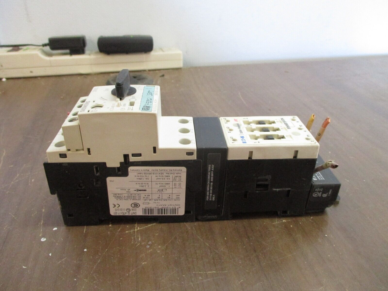 Eaton / Siemens Starter E04NB18X3N / 3RV1021-4AA10 24VDC Coil Trip: 11-16A Used