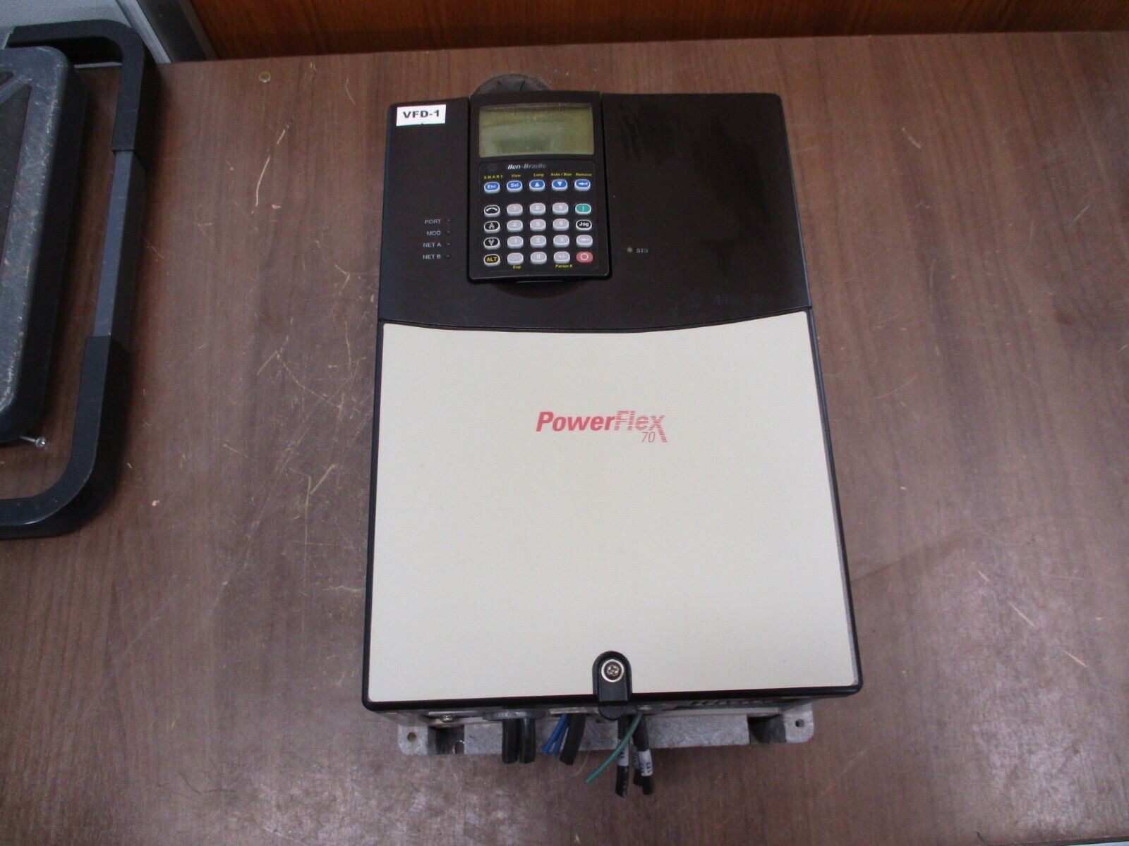 Allen-Bradley PowerFlex 70 AC Drive 20AD034A3AYNANC0 25HP 3Ph w/ Keypad Used