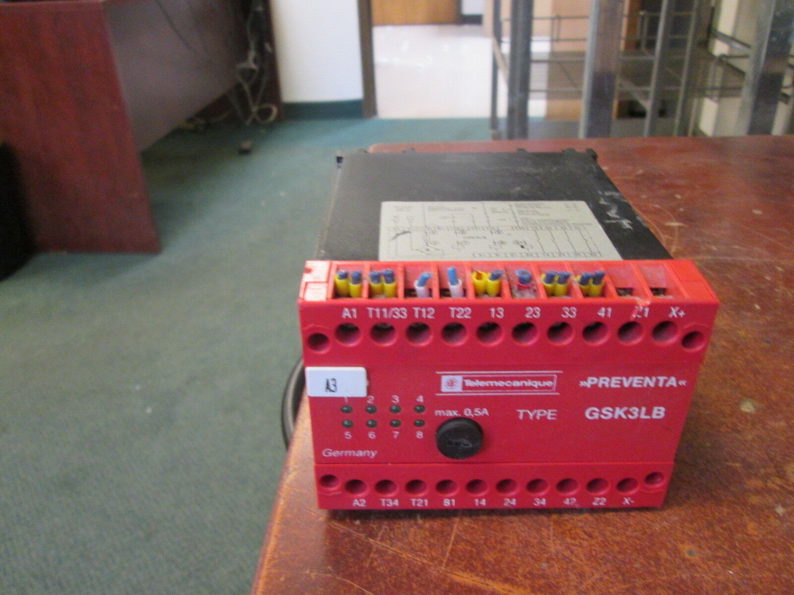 Telemecanique Type GSK3LB Preventa Relay GSK3LB24VACDC 24V Used