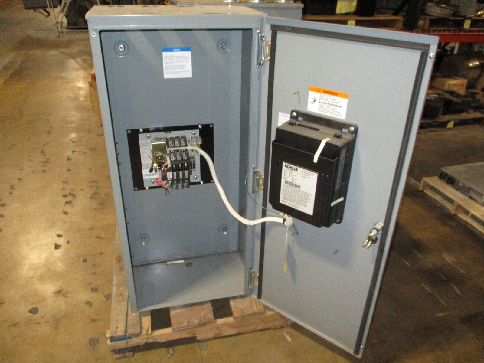 Kohler Automatic Transfer Switch KCT-AMTA-0230S 230A 480V 3Ph 4W 3P 60Hz Used