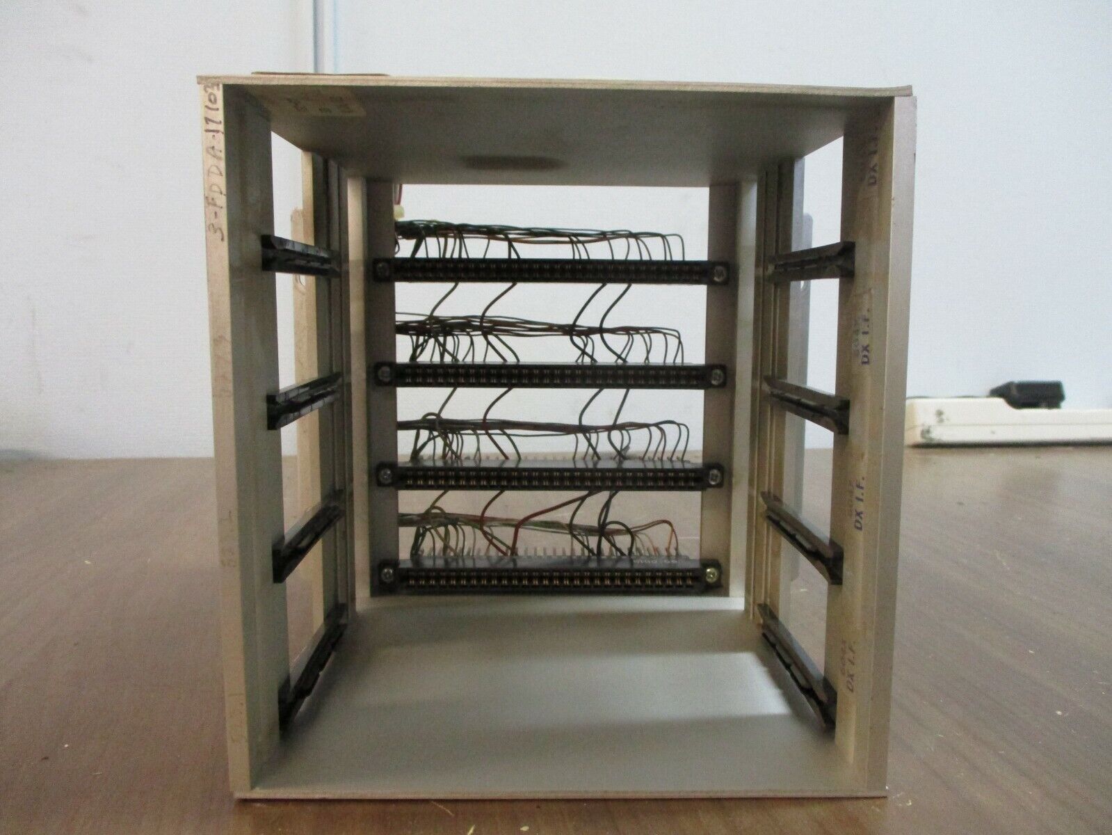 Tellabs Universal Network Terminating Assembly 262UPO-4 Used