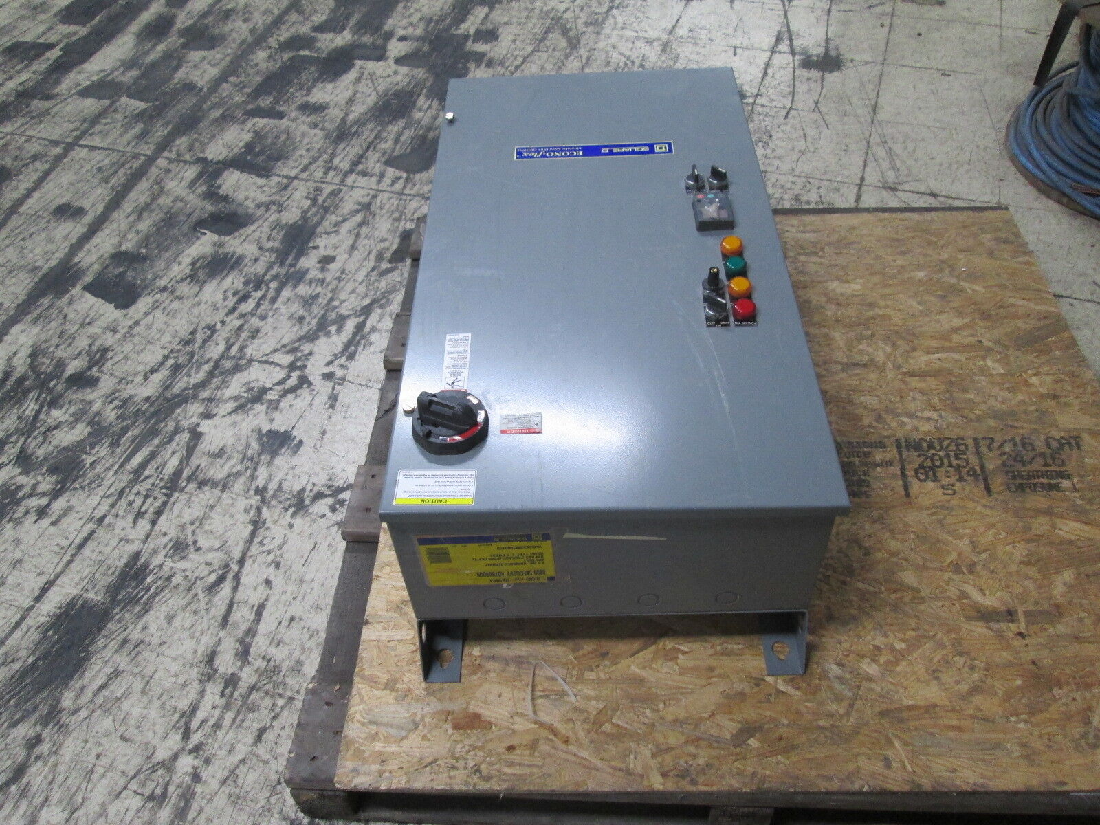 Square D Econo-Flex Altivar AC Drive 8839 58EGG2VY 7.5HP *No Box* New Surplus