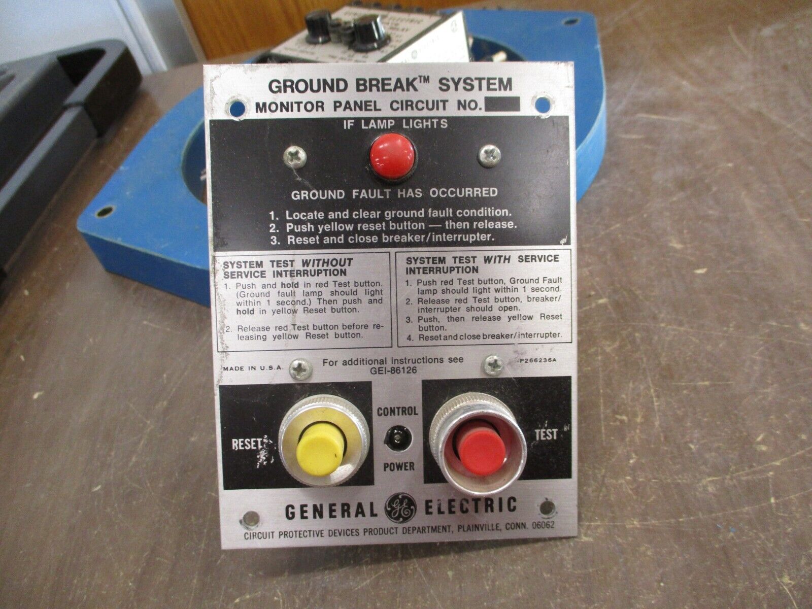 GE Ground Break System TGS0008/TGSR12Z/TGSMP Sensor: 3000A Panel: 120VAC Used