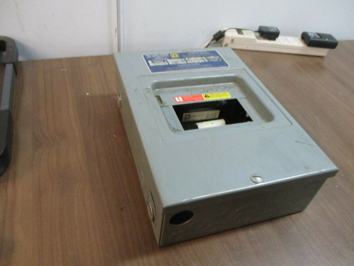 Square D QO Load Center QO6-12L100 Ser. G1 100A 120/240V 1Ph 3W 6-Space Used