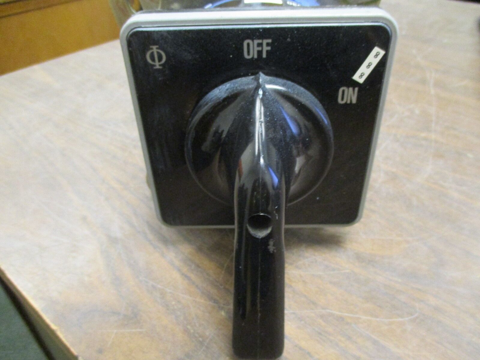 Kraus & Naimer Rotary Switch X-630 630A 600V Used