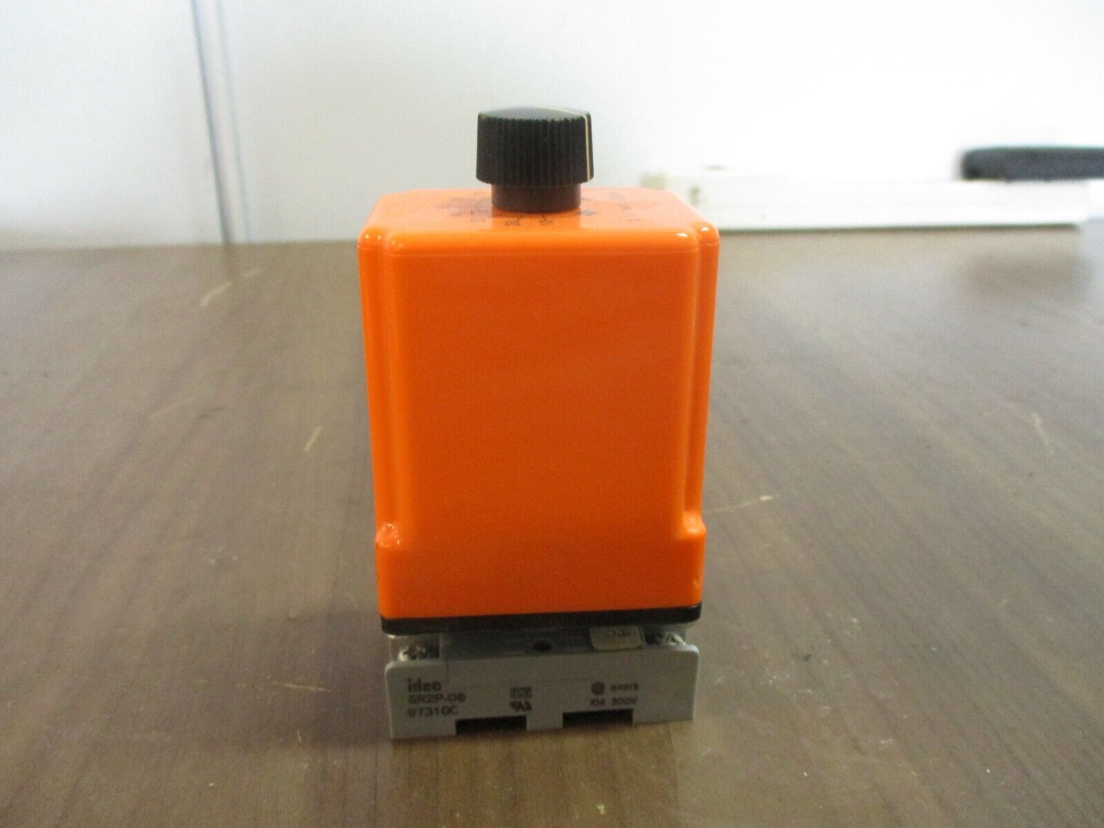 Diversified Electronics Time Delay Relay TDL-120-AKA-24H 120V Used