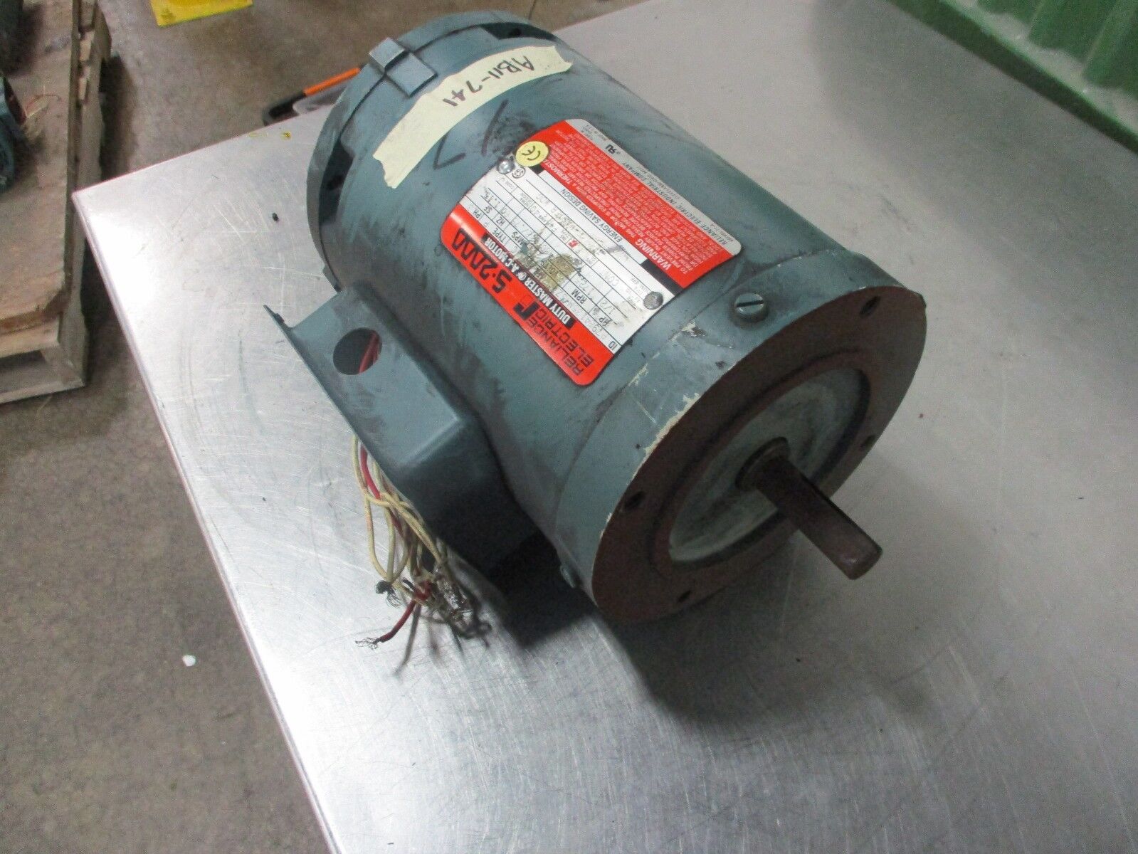 Reliance Duty Master AC Motor B79B4135M-SZ 1/2HP 1800RPM FR: FB56C 230/460V Used