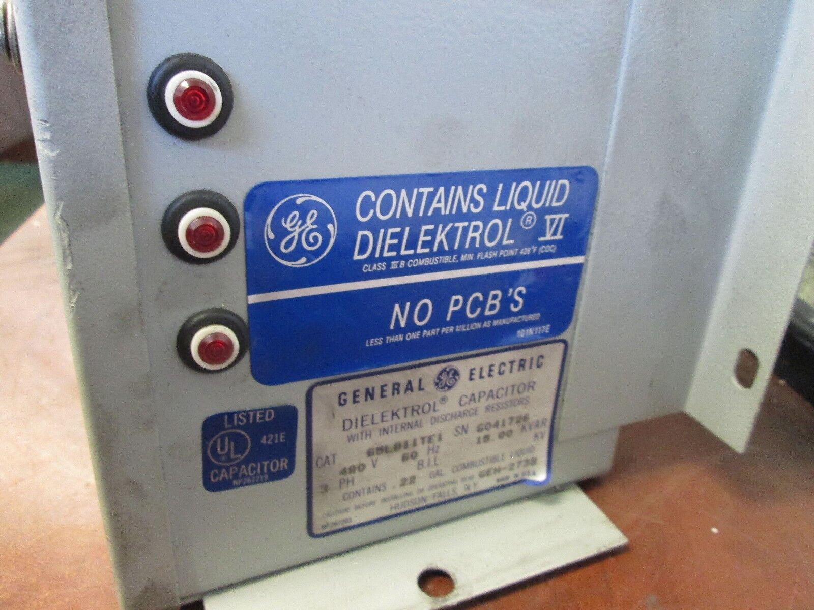 GE Dielektrol Capacitor 65L811TE1 15 KVAR 480V 60Hz 3Ph Used