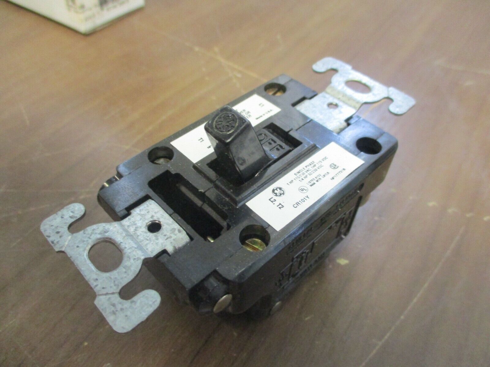 GE Manual Starter CR101Y Single Speed 115/230V 25-60Hz 1P New Surplus