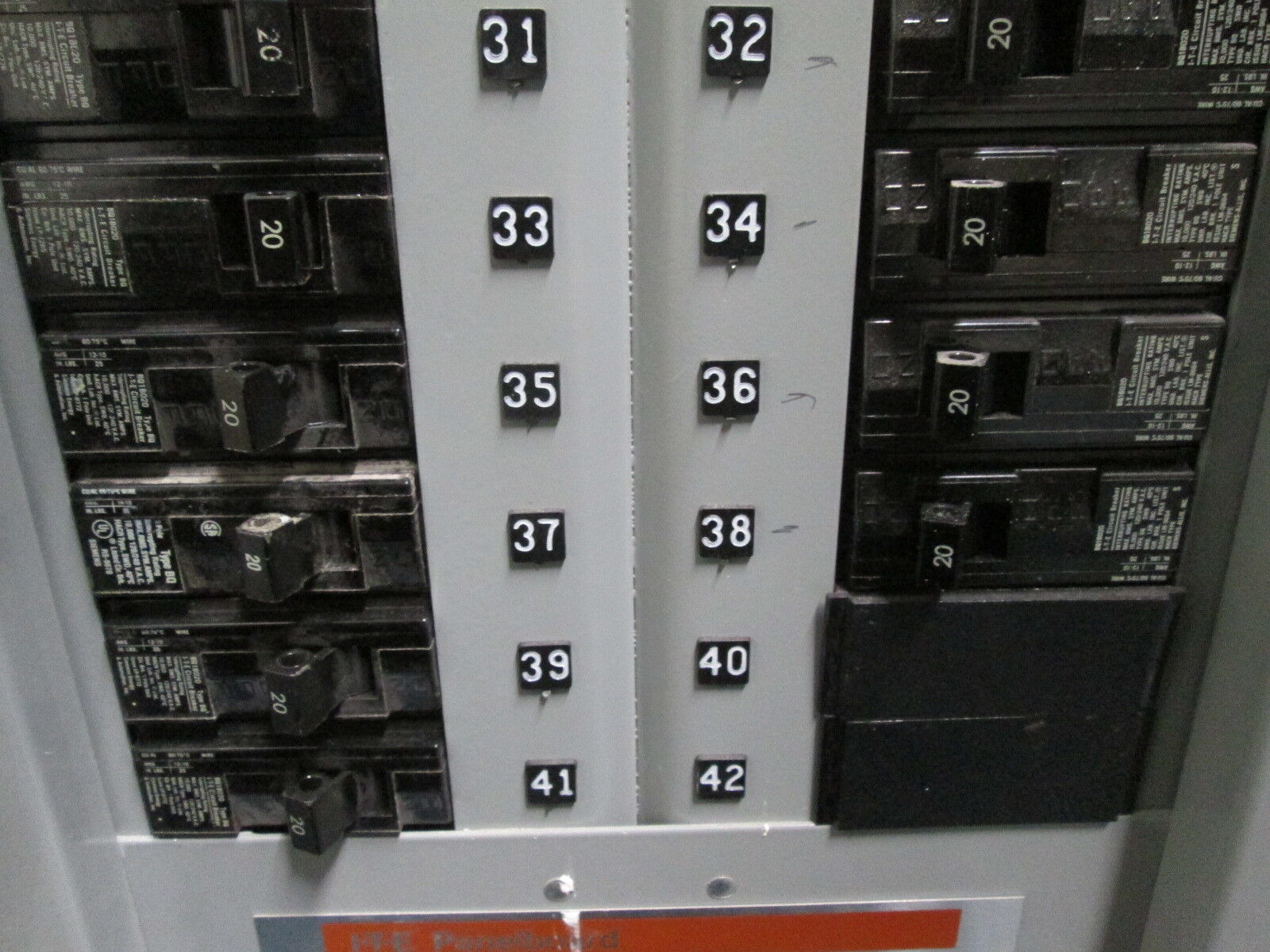 ITE Main Lug Circuit Breaker Panel CDP-7 225A Max 42-Circuit 208Y/120V 3Ph 4W